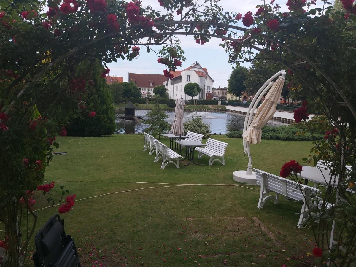 Hotel Schwanenhof Wittenburg Eksteriør billede